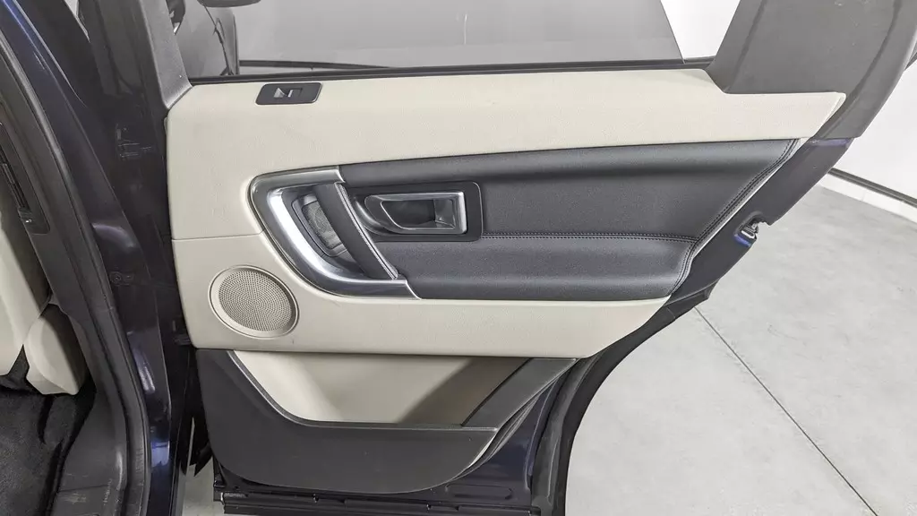 Florida Fine Cars - Used LAND ROVER DISCOVERY SPORT 2015 SAN ANTONIO HSE