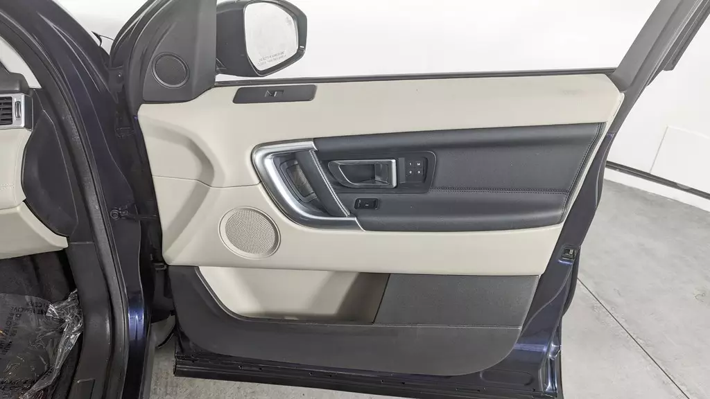 Florida Fine Cars - Used LAND ROVER DISCOVERY SPORT 2015 SAN ANTONIO HSE