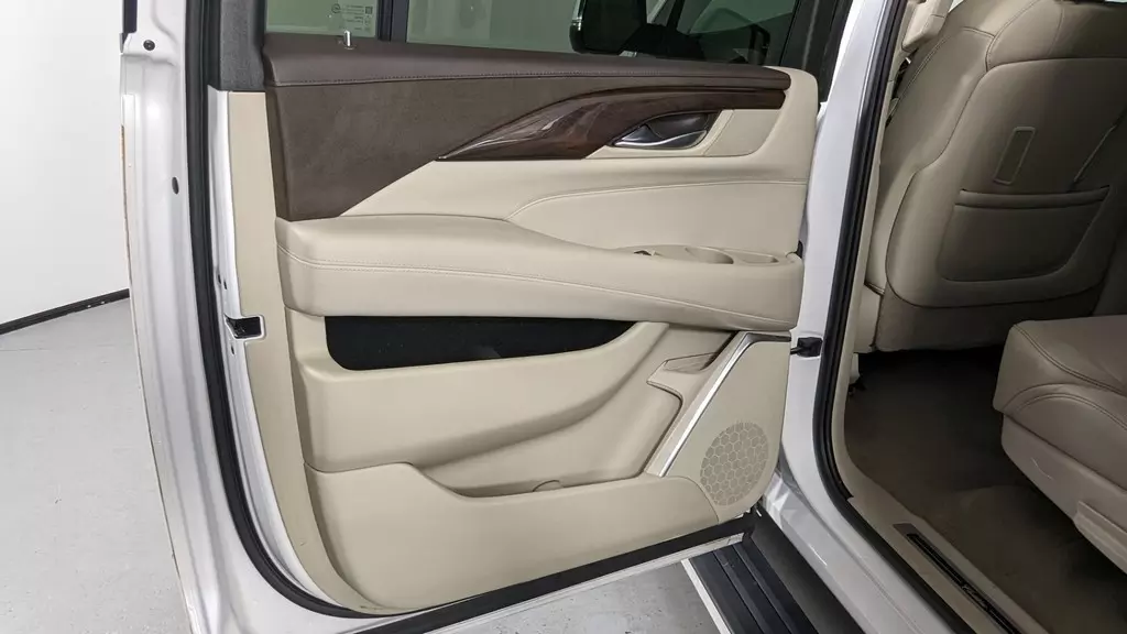 Florida Fine Cars - Used CADILLAC ESCALADE ESV 2017 ORLANDO PREMIUM LUXURY