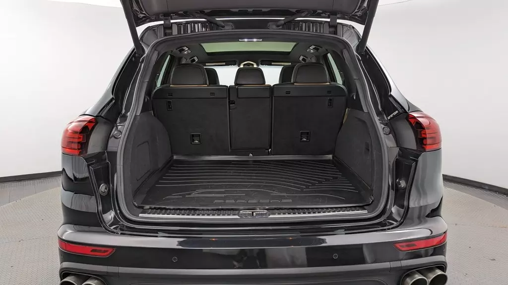 Florida Fine Cars - Used PORSCHE CAYENNE 2016 MARGATE S E-HYBRID