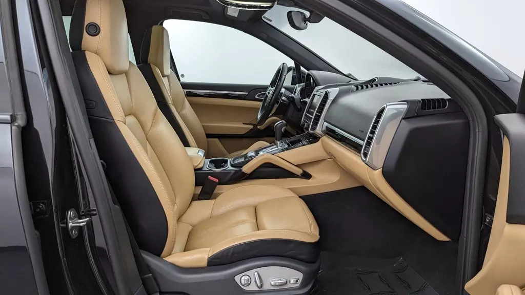 Florida Fine Cars - Used PORSCHE CAYENNE 2016 MARGATE S E-HYBRID