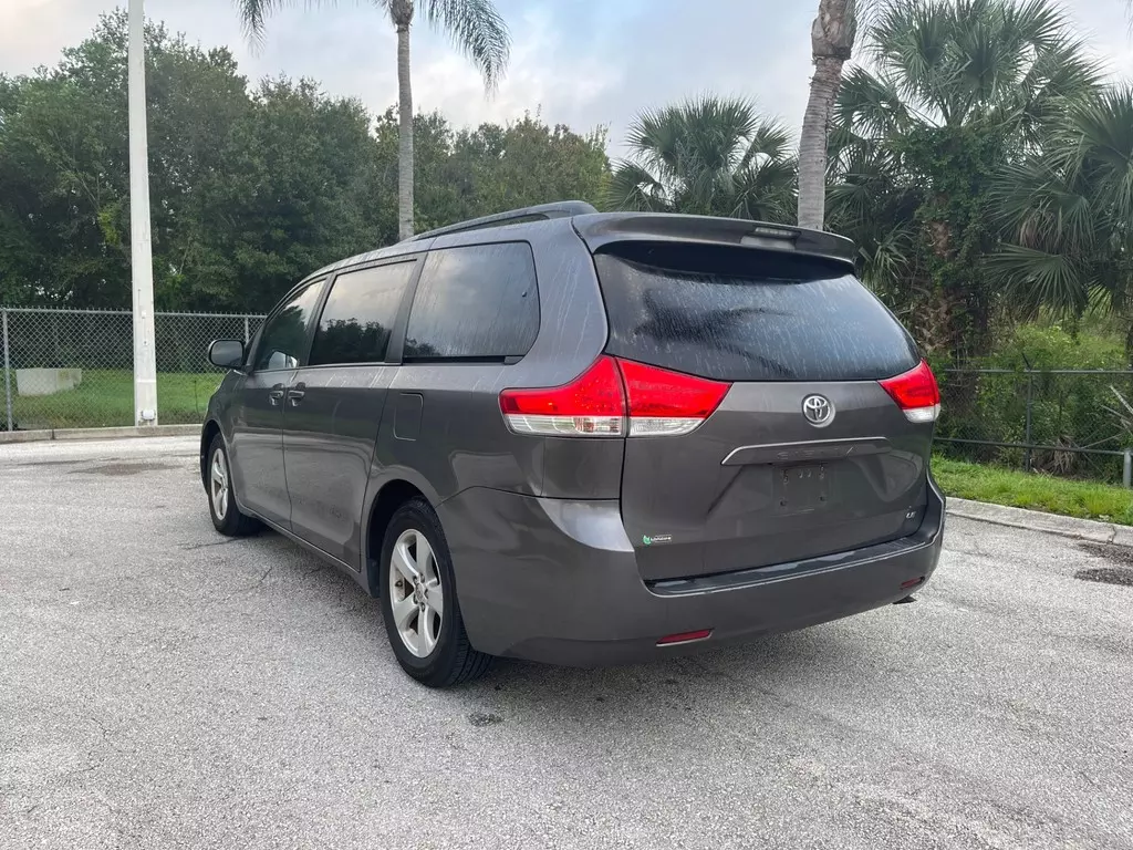 Florida Fine Cars - Used TOYOTA SIENNA 2014 ORLANDO LE