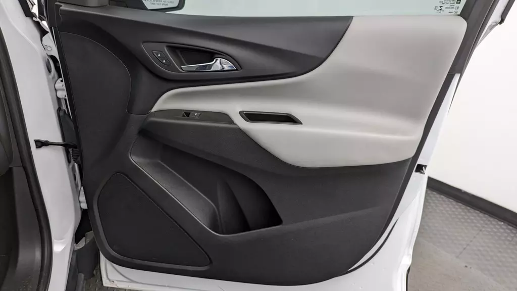 Florida Fine Cars - Used CHEVROLET EQUINOX 2022 MIAMI LT