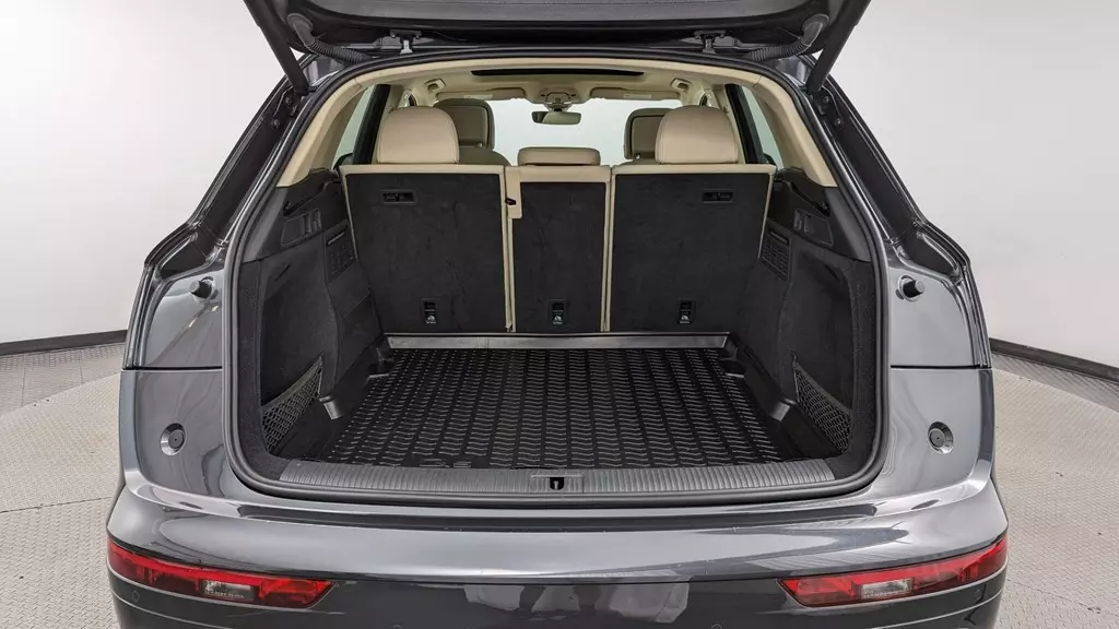 Florida Fine Cars - Used AUDI Q5 2021 MIAMI PREMIUM