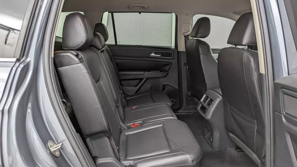 Florida Fine Cars - Used VOLKSWAGEN ATLAS 2018 MIAMI 3.6L V6 SE