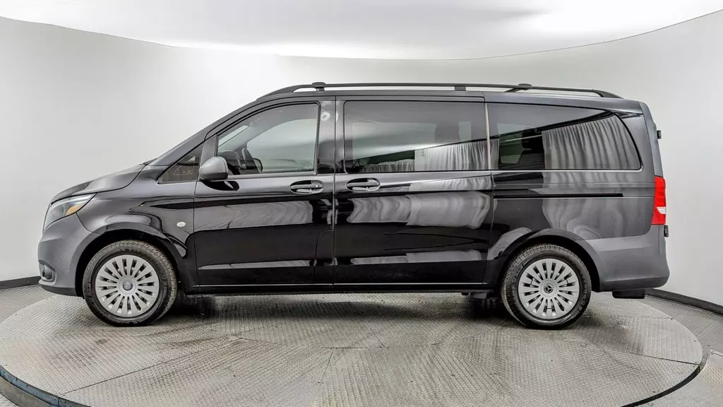 Florida Fine Cars - Used MERCEDES-BENZ METRIS PASSENGER VAN 2019 WEST PALM WORKER