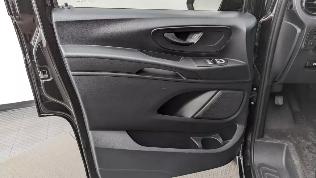 Florida Fine Cars - Used MERCEDES-BENZ METRIS PASSENGER VAN 2019 WEST PALM WORKER