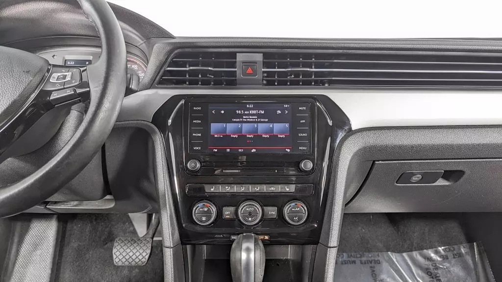 Florida Fine Cars - Used VOLKSWAGEN PASSAT 2020 ORLANDO 2.0T SE