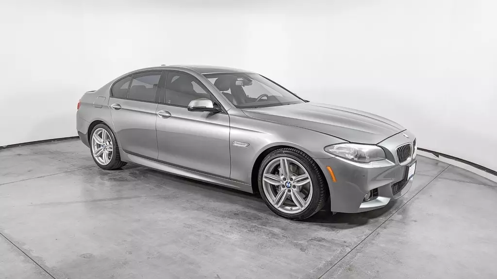 2016 BMW 5 SERIES 535I photo 9