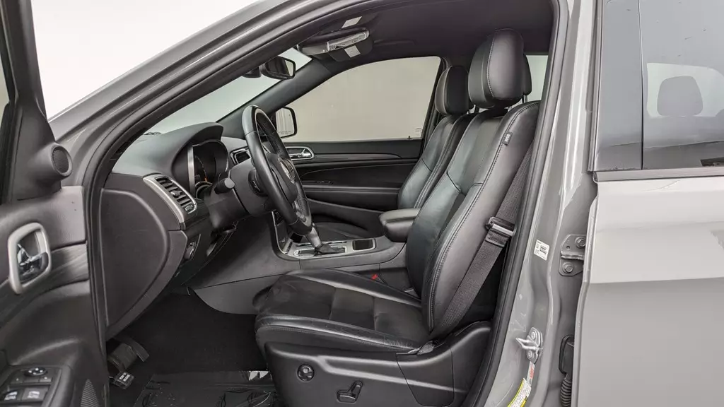 Florida Fine Cars - Used JEEP GRAND CHEROKEE 2019 MARGATE ALTITUDE