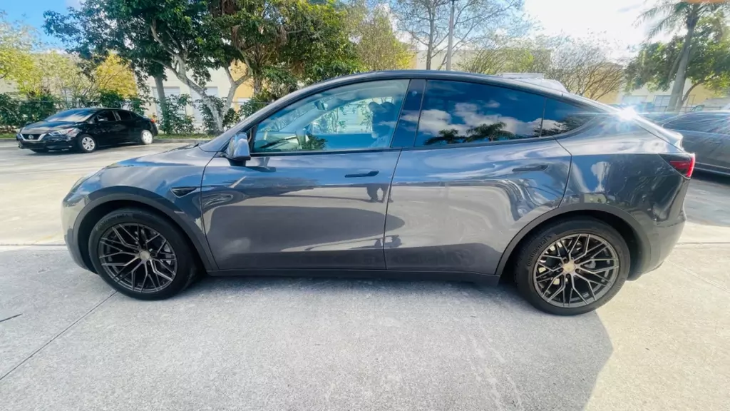 Florida Fine Cars - Used TESLA MODEL Y 2021 MARGATE LONG RANGE