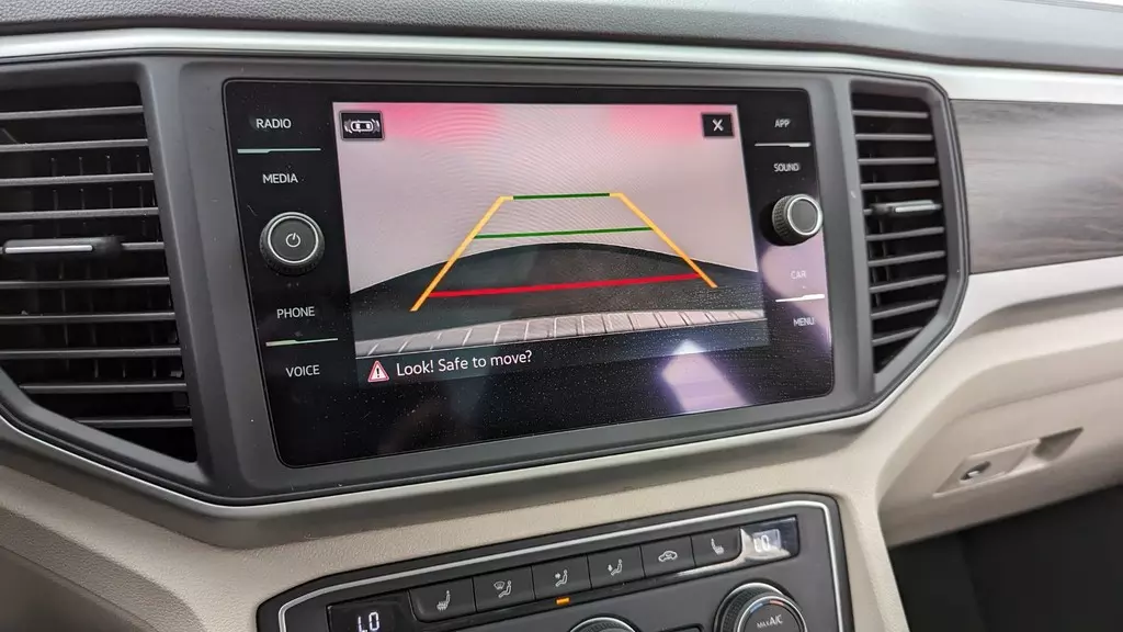 Florida Fine Cars - Used VOLKSWAGEN ATLAS 2021 WEST PALM 3.6L V6 SE W/TECHNOLOGY