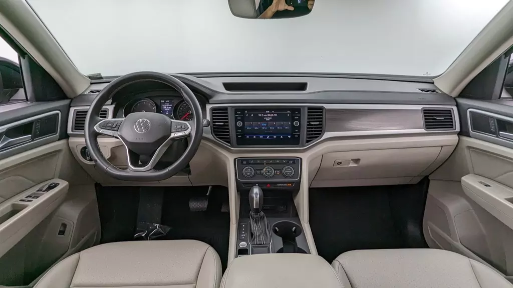 Florida Fine Cars - Used VOLKSWAGEN ATLAS 2021 WEST PALM 3.6L V6 SE W/TECHNOLOGY