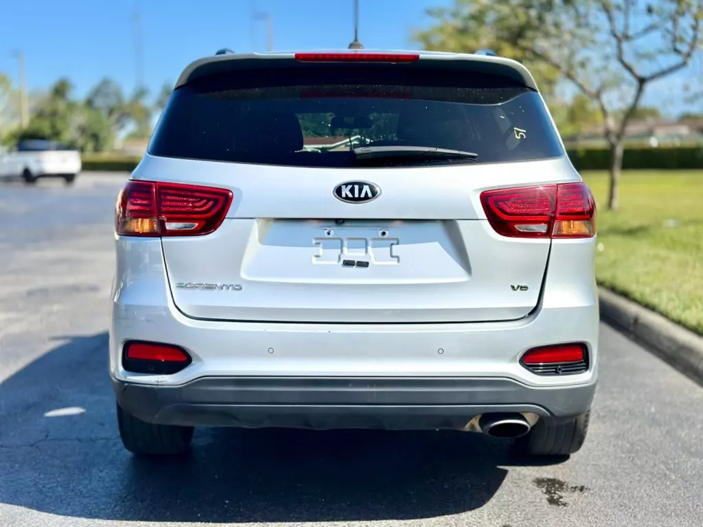 Florida Fine Cars - Used KIA SORENTO 2019 MIAMI S V6