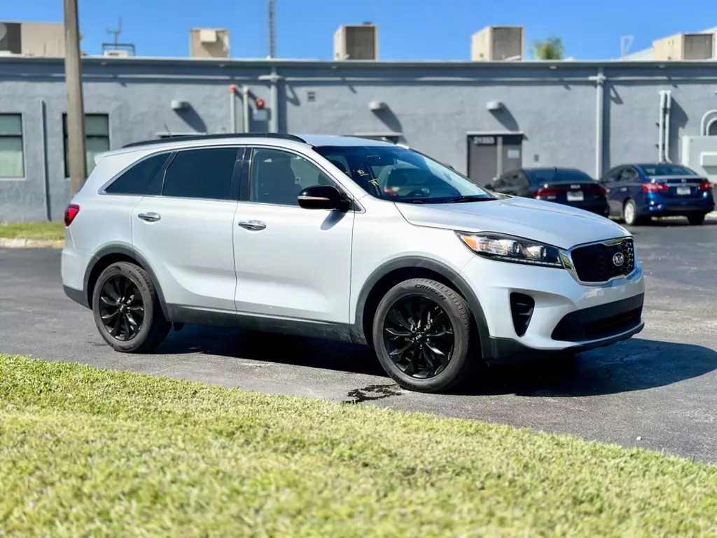 Florida Fine Cars - Used KIA SORENTO 2019 MIAMI S V6