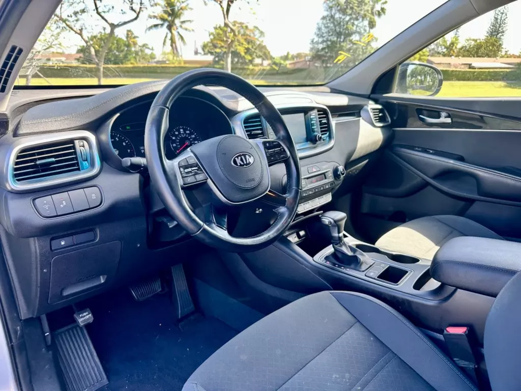 Florida Fine Cars - Used KIA SORENTO 2019 MIAMI S V6
