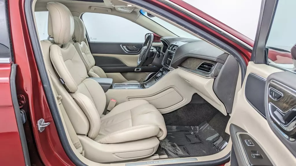 Florida Fine Cars - Used LINCOLN CONTINENTAL 2017 MARGATE SELECT