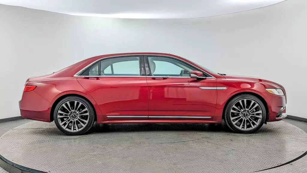 Florida Fine Cars - Used LINCOLN CONTINENTAL 2017 MARGATE SELECT