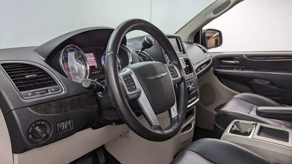 Florida Fine Cars - Used CHRYSLER TOWN & COUNTRY 2013 WEST PALM TOURING