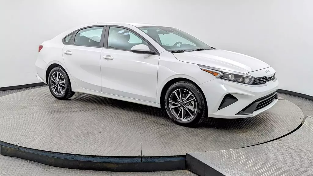 Florida Fine Cars - Used KIA FORTE 2022 MARGATE LXS