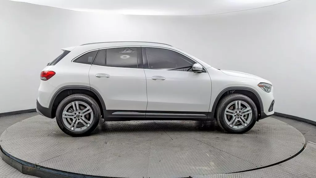 Florida Fine Cars - Used MERCEDES-BENZ GLA 2021 MIAMI GLA 250