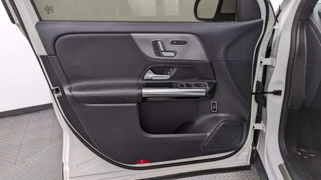 Florida Fine Cars - Used MERCEDES-BENZ GLA 2021 MIAMI GLA 250