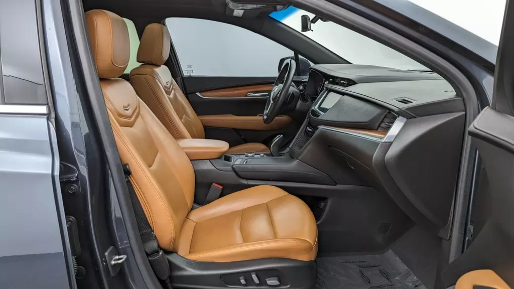 Florida Fine Cars - Used CADILLAC XT5 2021 MIAMI FWD PREMIUM LUXURY