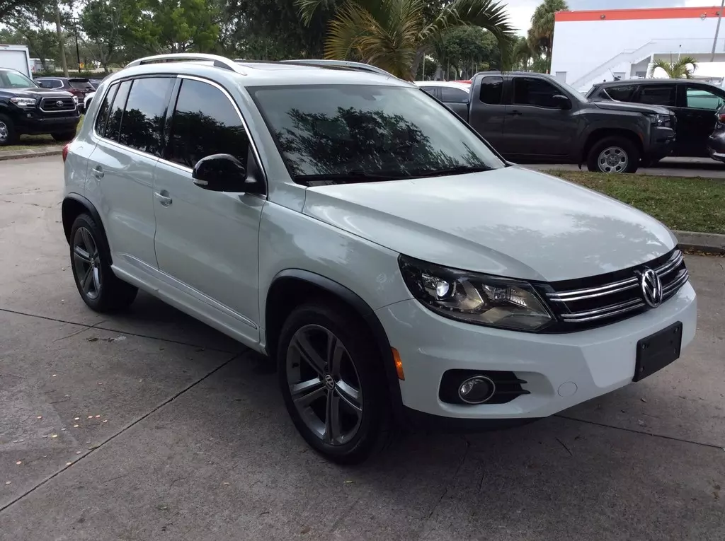 Florida Fine Cars - Used VOLKSWAGEN TIGUAN 2017 WEST PALM SPORT