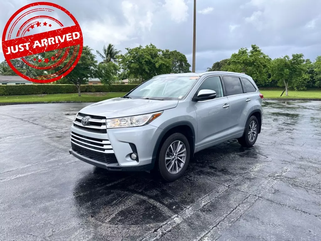 Used 2018 TOYOTA HIGHLANDER XLE for sale in MIAMI | 142060