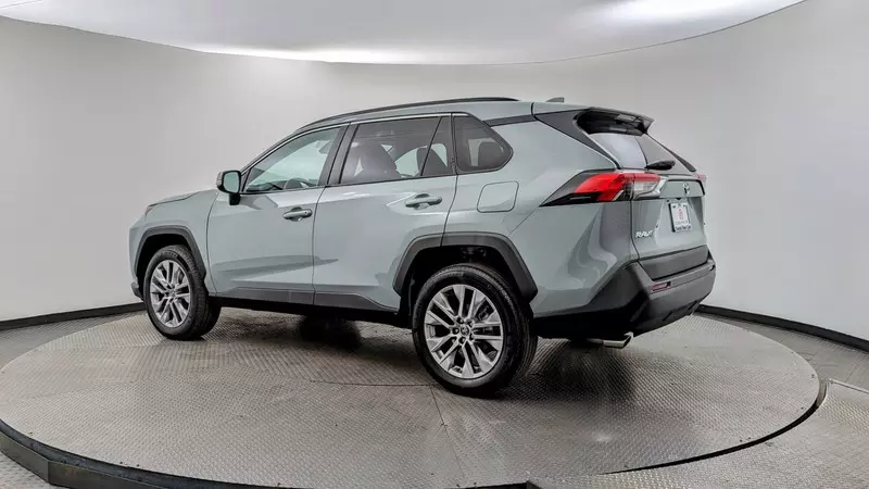 Used 2022 TOYOTA RAV4 XLE PREMIUM for sale in MIAMI | 142080