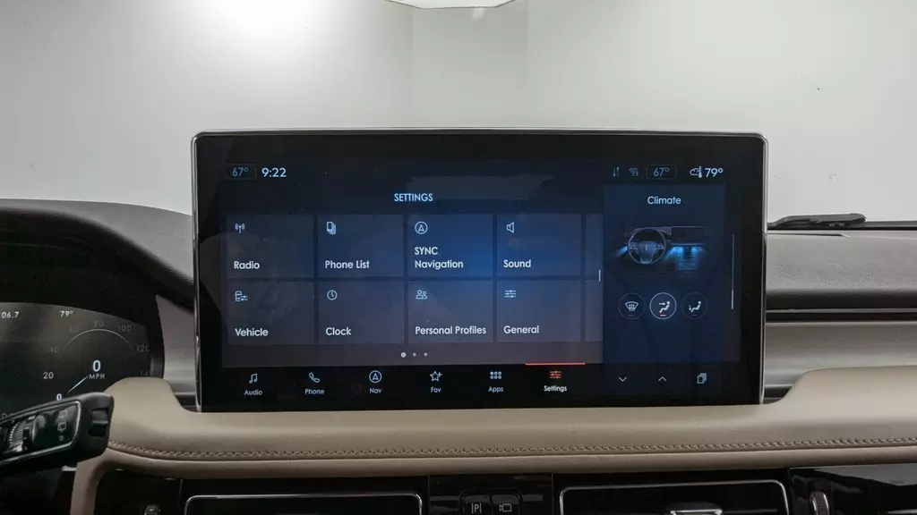 Florida Fine Cars - Used LINCOLN NAUTILUS 2022 MIAMI STANDARD