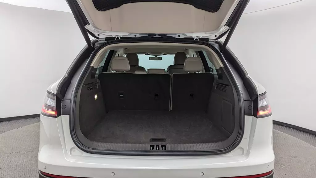 Florida Fine Cars - Used LINCOLN NAUTILUS 2022 MIAMI STANDARD