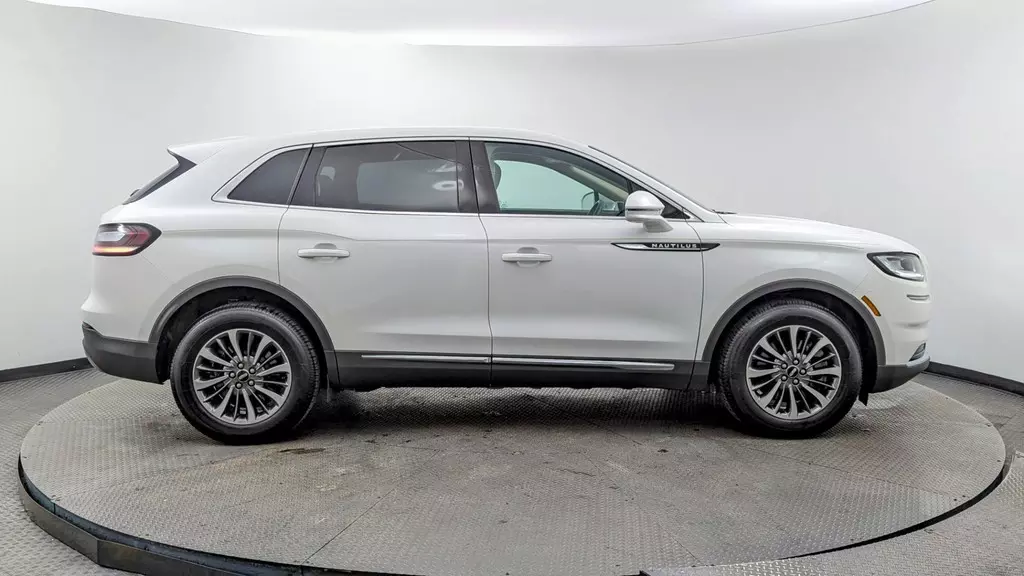 Florida Fine Cars - Used LINCOLN NAUTILUS 2022 MIAMI STANDARD