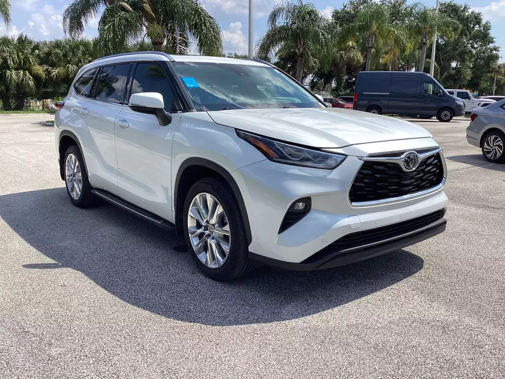 Used 2022 TOYOTA HIGHLANDER LIMITED for sale in ORLANDO | 143694