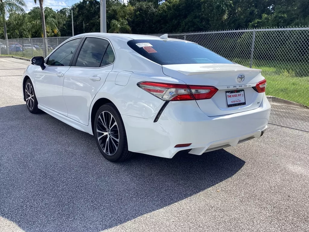 Used 2019 TOYOTA CAMRY SE for sale in ORLANDO | 143753