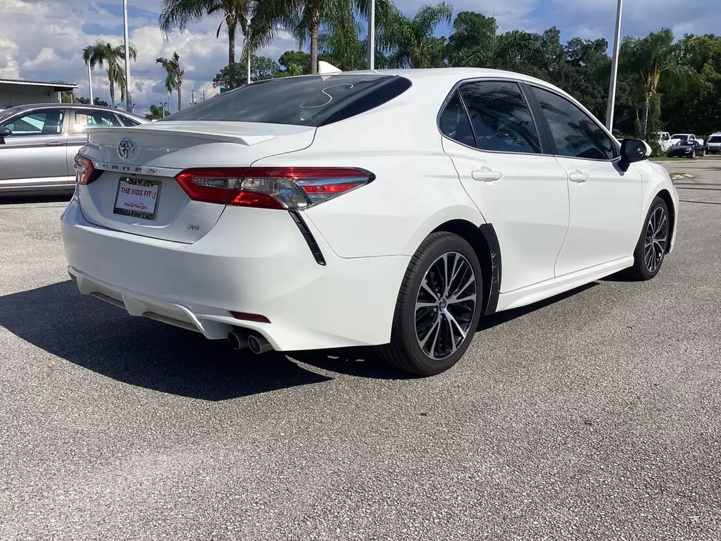 Used 2019 TOYOTA CAMRY SE for sale in ORLANDO | 143753