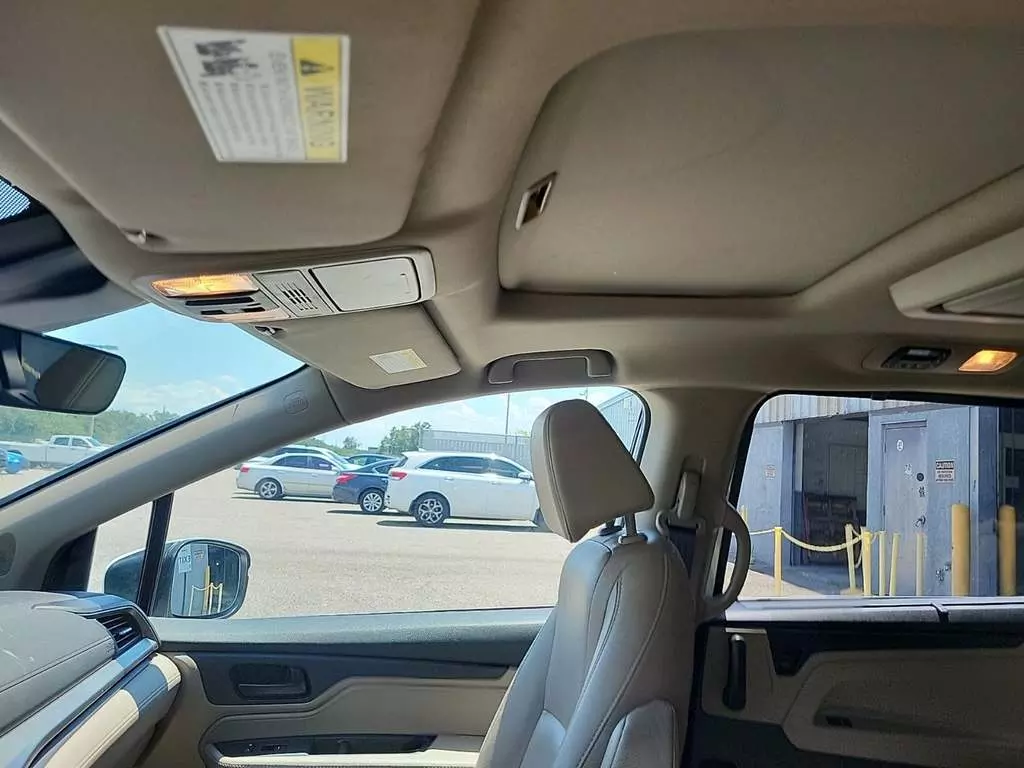 Used 2019 HONDA ODYSSEY EXL W/NAVI/RES for sale in ORLANDO 145102