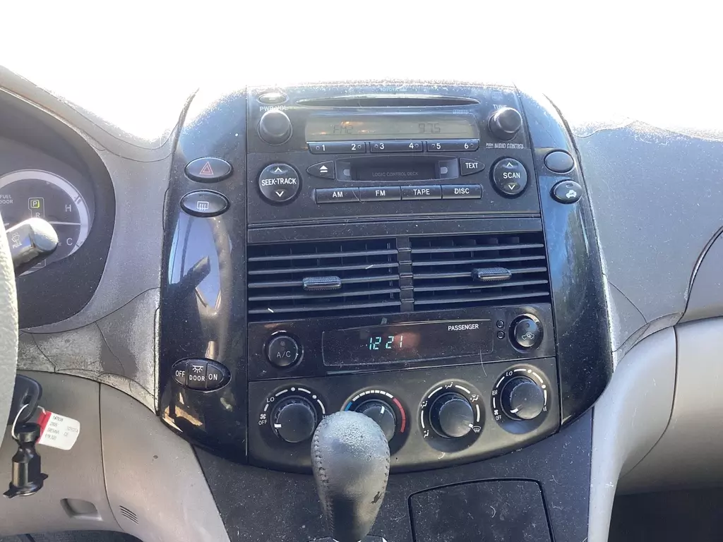 Florida Fine Cars - Used TOYOTA SIENNA 2005 ORLANDO LE