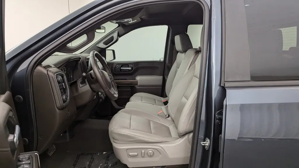 Florida Fine Cars - Used CHEVROLET SILVERADO 1500 2021 WEST PALM LT