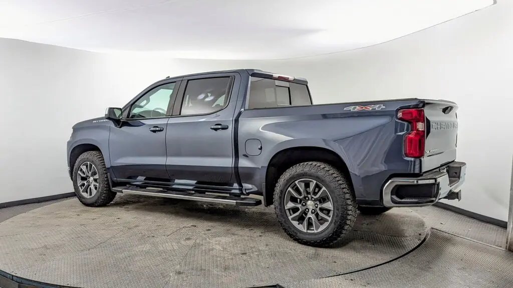 Florida Fine Cars - Used CHEVROLET SILVERADO 1500 2021 WEST PALM LT