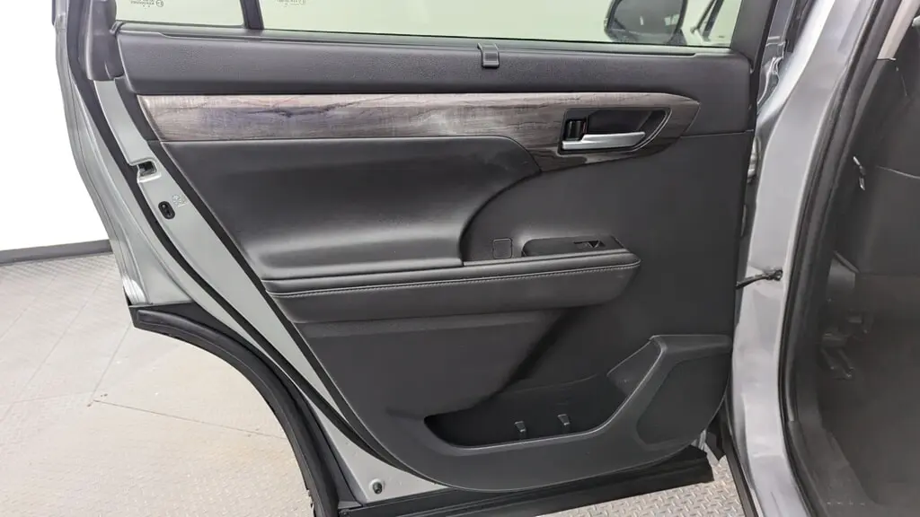 Florida Fine Cars - Used TOYOTA HIGHLANDER 2020 MIAMI PLATINUM