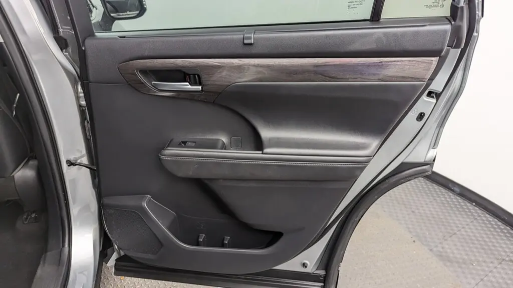 Florida Fine Cars - Used TOYOTA HIGHLANDER 2020 MIAMI PLATINUM