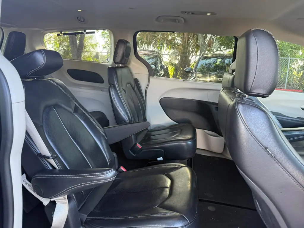 Florida Fine Cars - Used CHRYSLER PACIFICA 2022 WEST PALM TOURING L