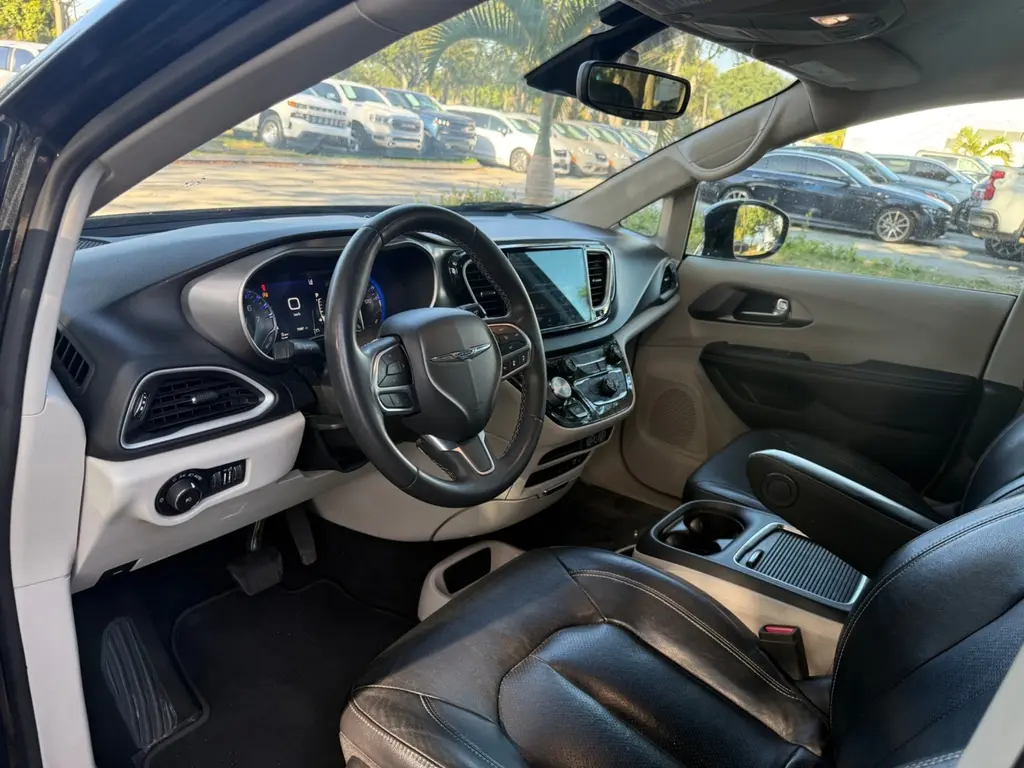 Florida Fine Cars - Used CHRYSLER PACIFICA 2022 WEST PALM TOURING L
