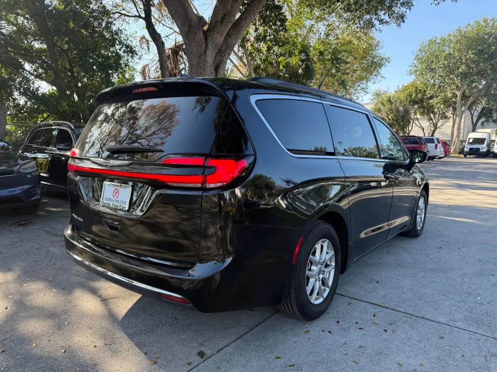 Florida Fine Cars - Used CHRYSLER PACIFICA 2022 WEST PALM TOURING L