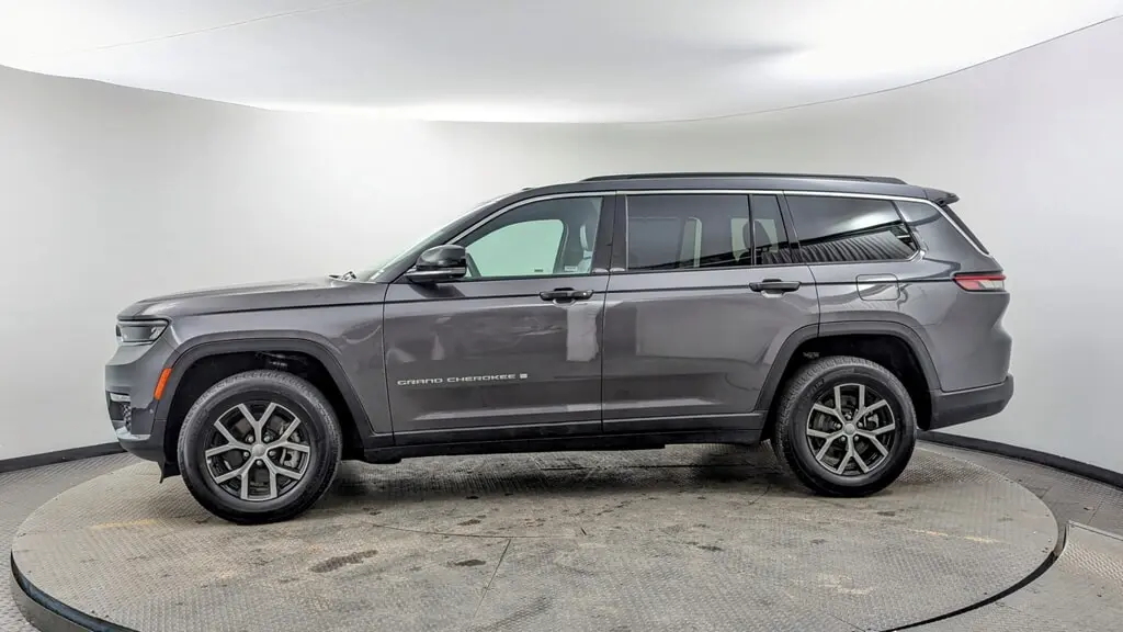 Florida Fine Cars - Used JEEP GRAND CHEROKEE L 2024 WEST PALM LIMITED