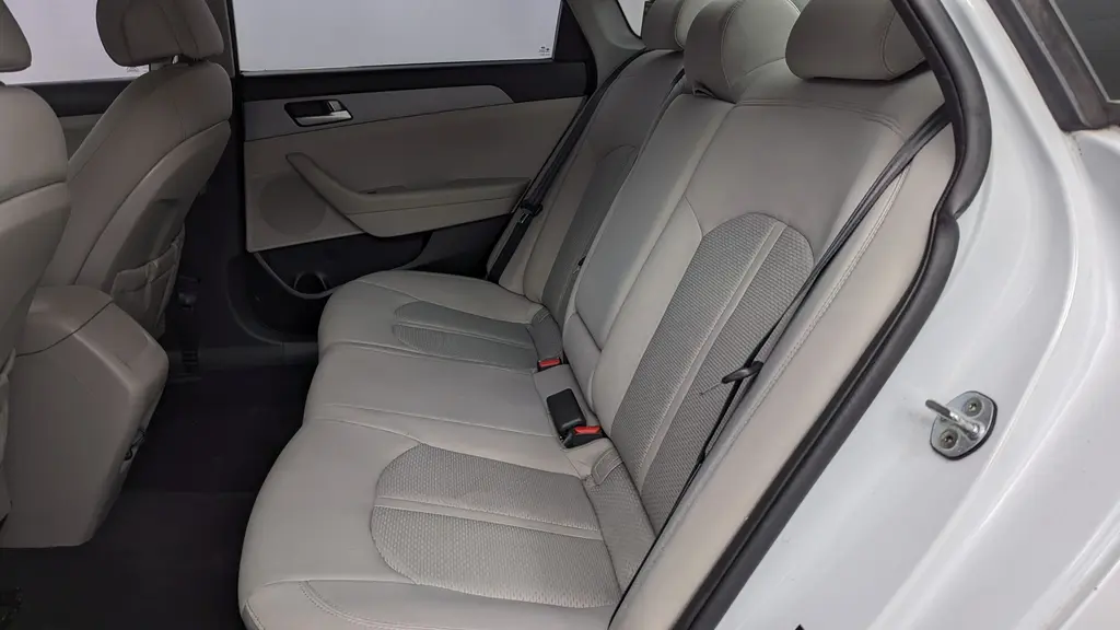 Florida Fine Cars - Used HYUNDAI SONATA 2016 WEST PALM 2.4L SE