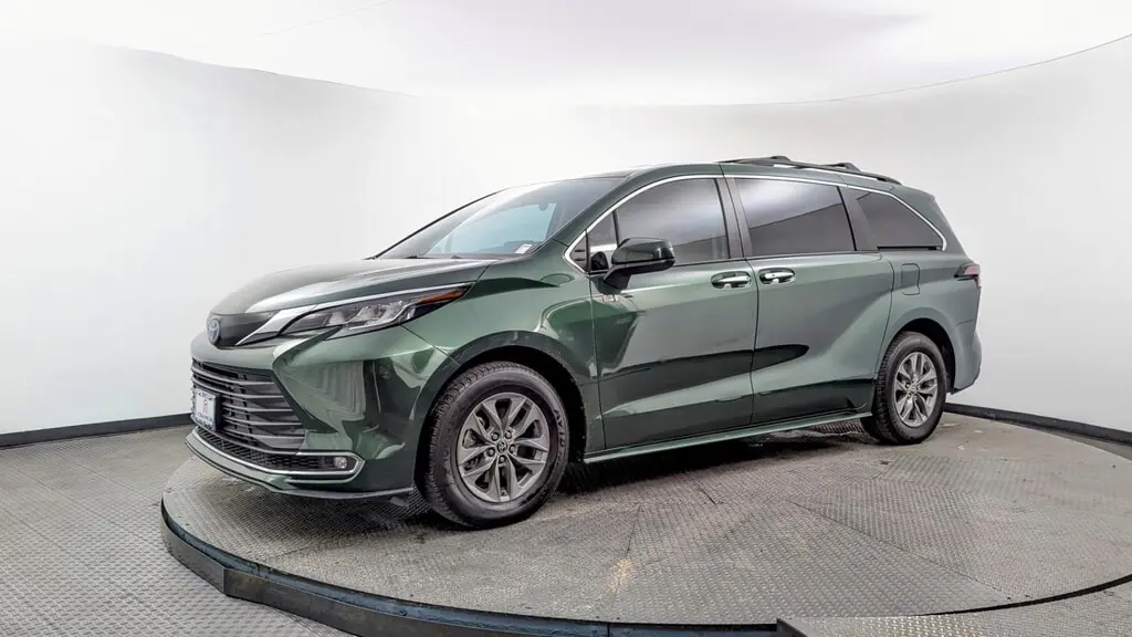 Florida Fine Cars - Used TOYOTA SIENNA 2022 MIAMI XLE