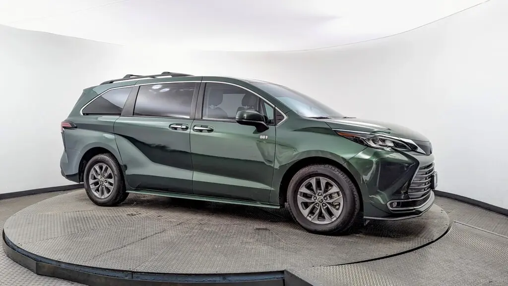 Florida Fine Cars - Used TOYOTA SIENNA 2022 MIAMI XLE