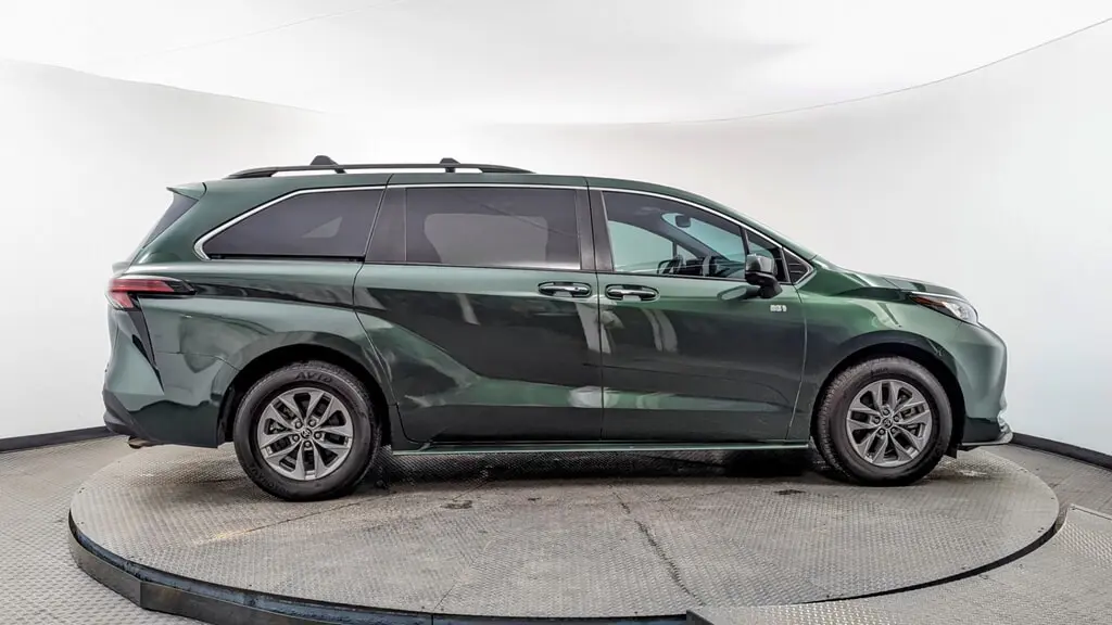 Florida Fine Cars - Used TOYOTA SIENNA 2022 MIAMI XLE